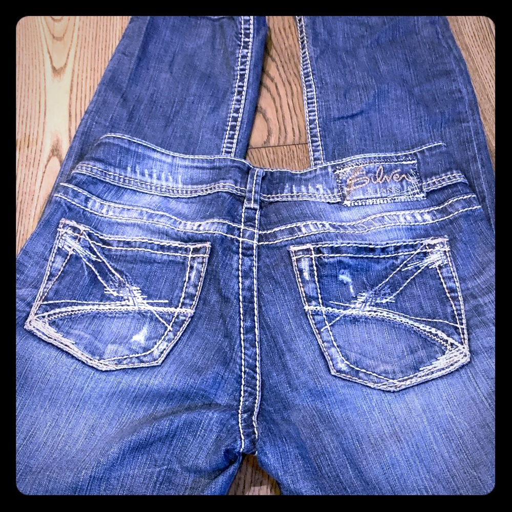 Silver Suki Straight Jeans Size 28/32 EUC